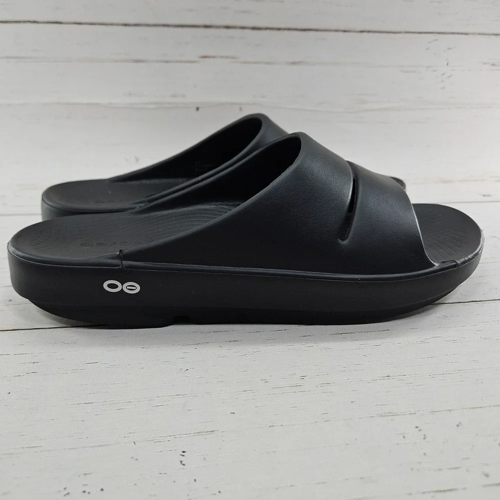 Oofos OOahh Mens‎ Size 10 Black  Recovery Summer Slide Sandals Arch Support
